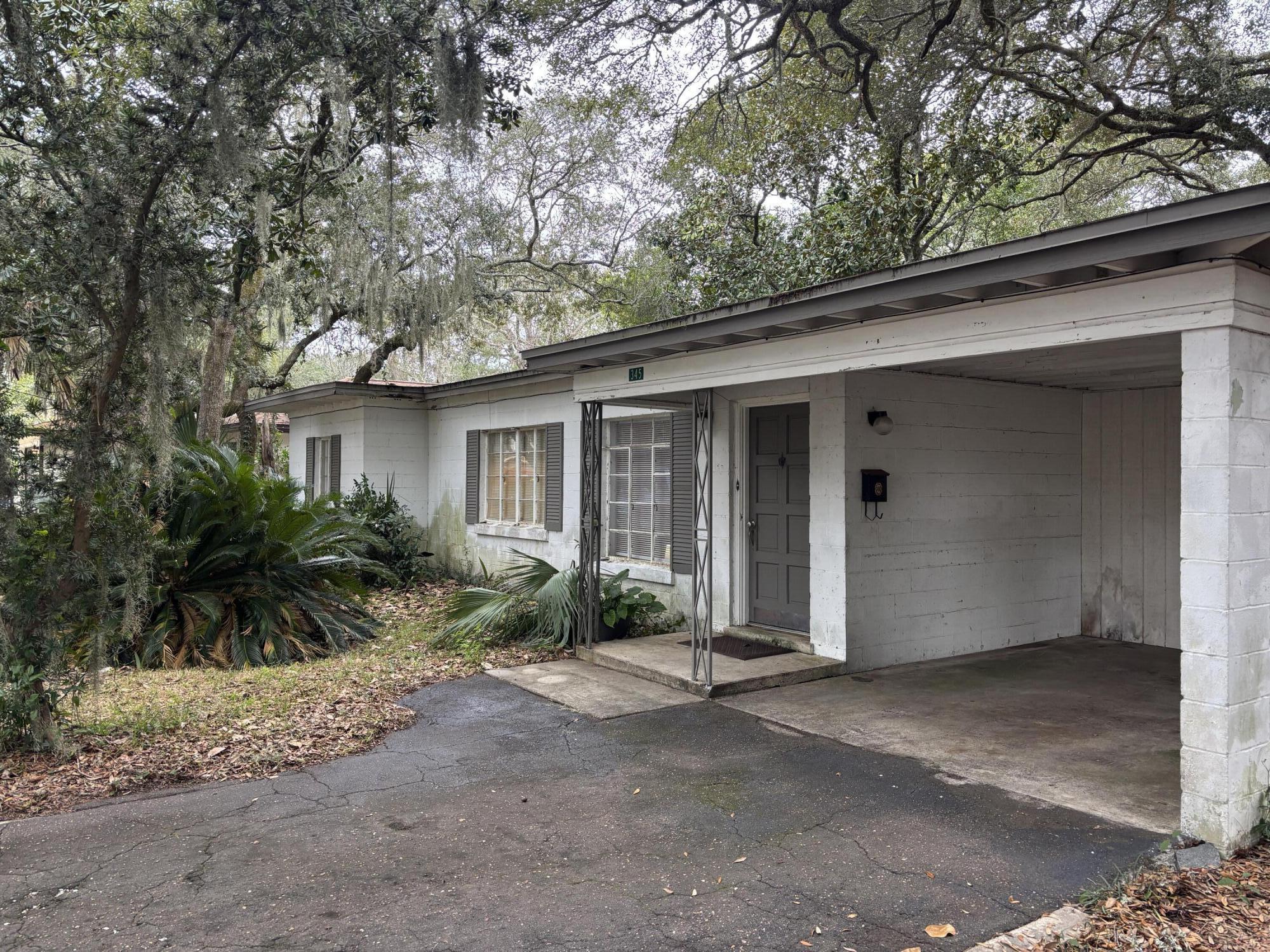 ELLIOTTS POINT RESUB - Residential