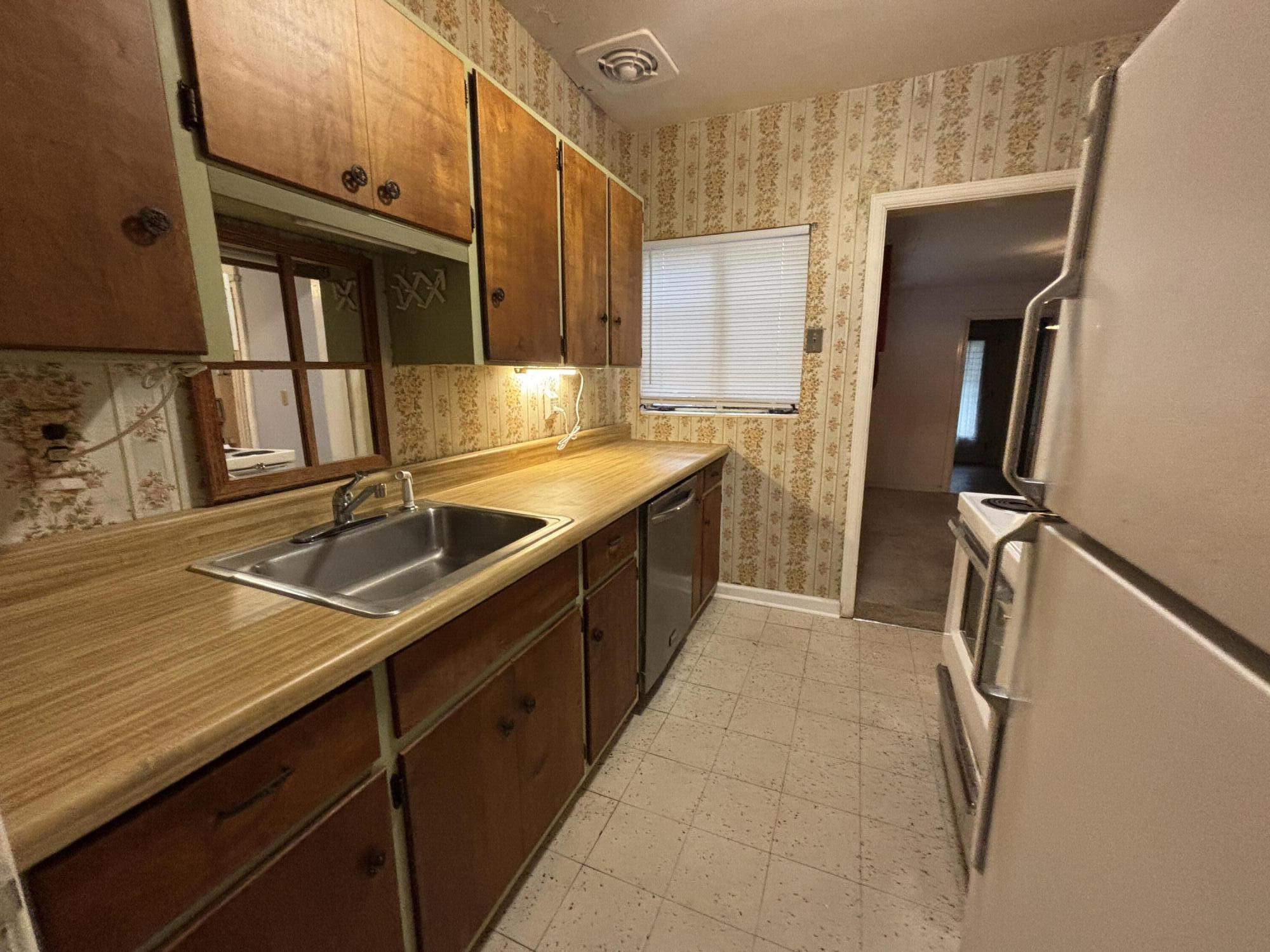 ELLIOTTS POINT RESUB - Residential