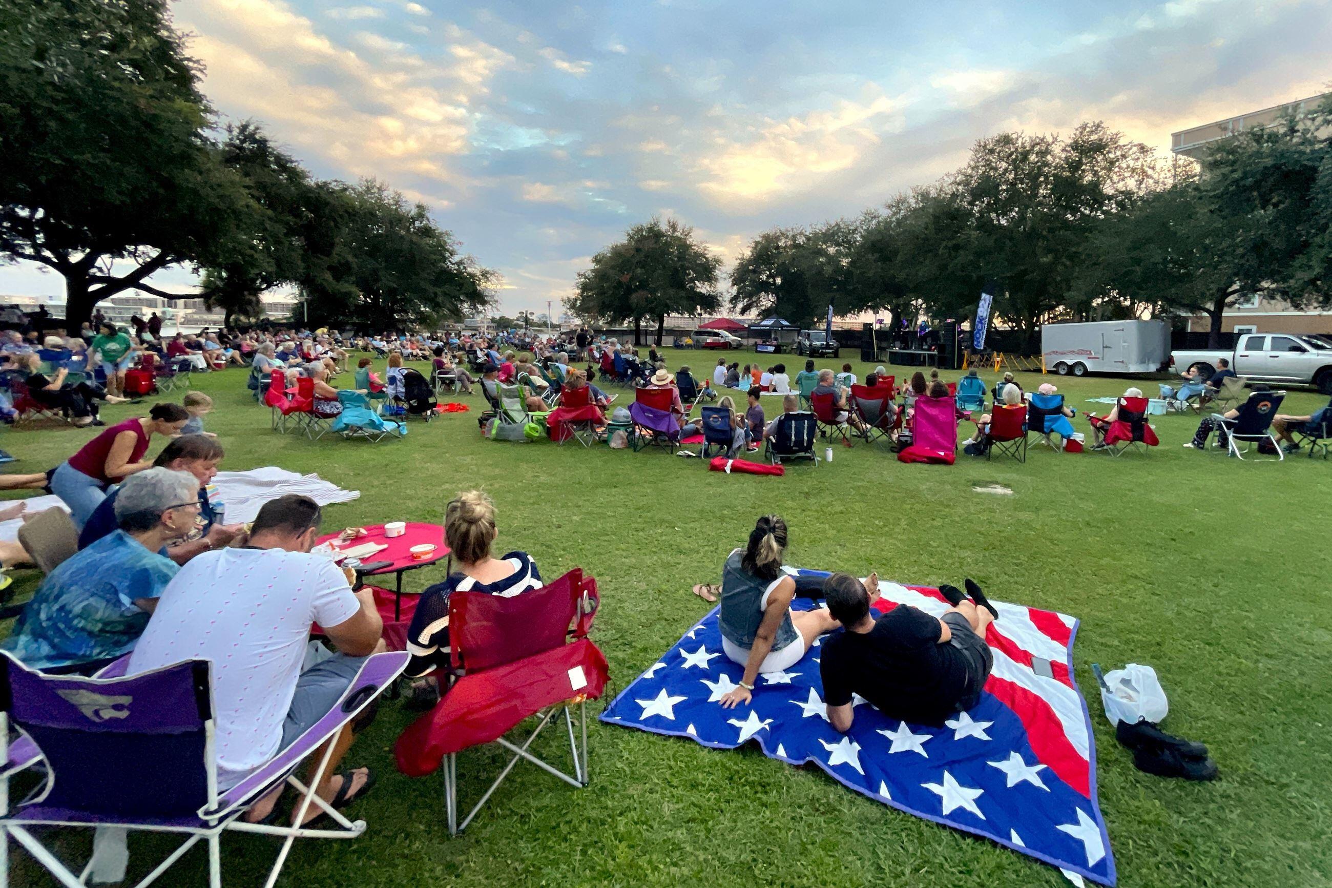 ELLIOTTS POINT RESUB - Residential