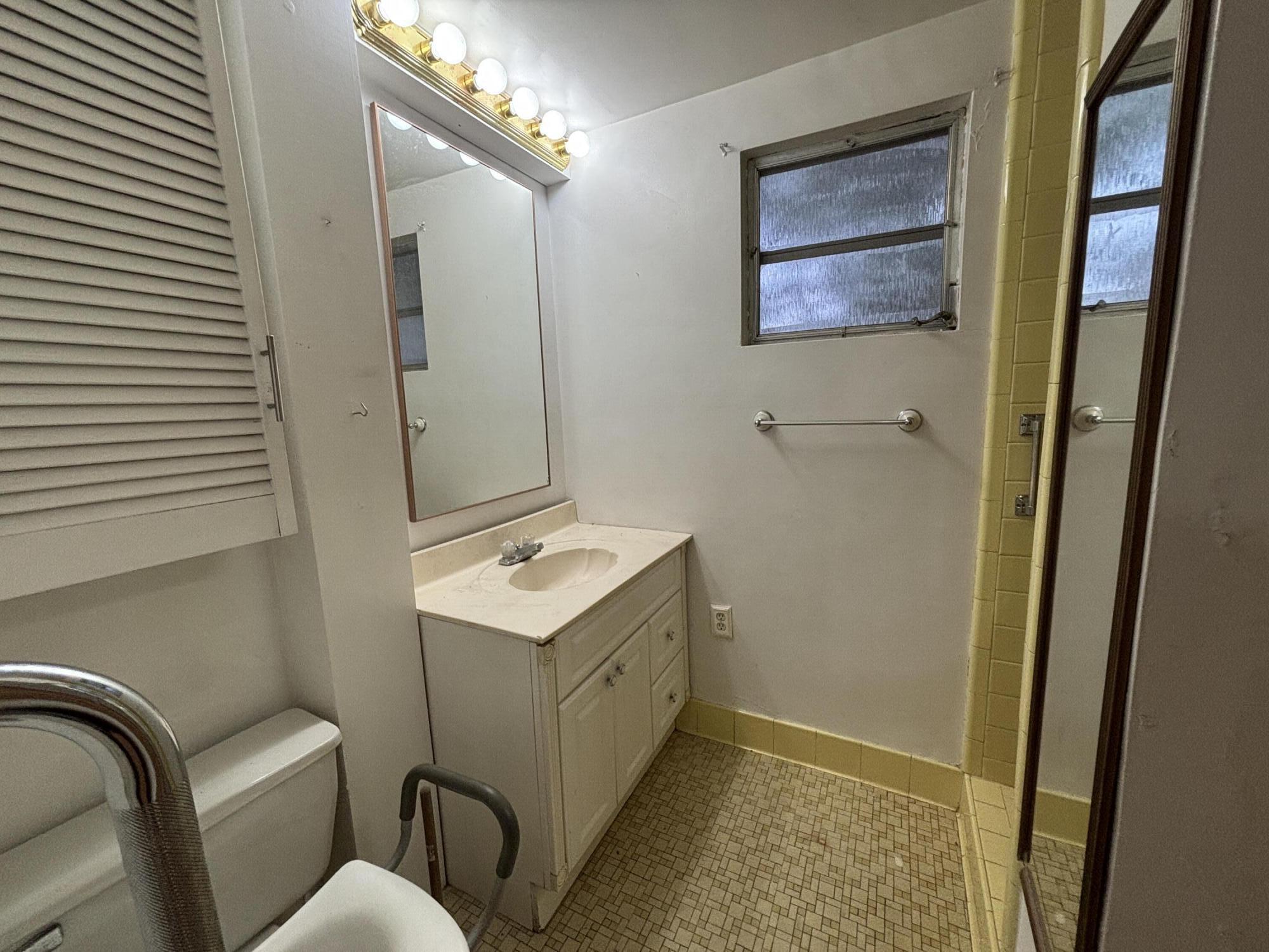 ELLIOTTS POINT RESUB - Residential