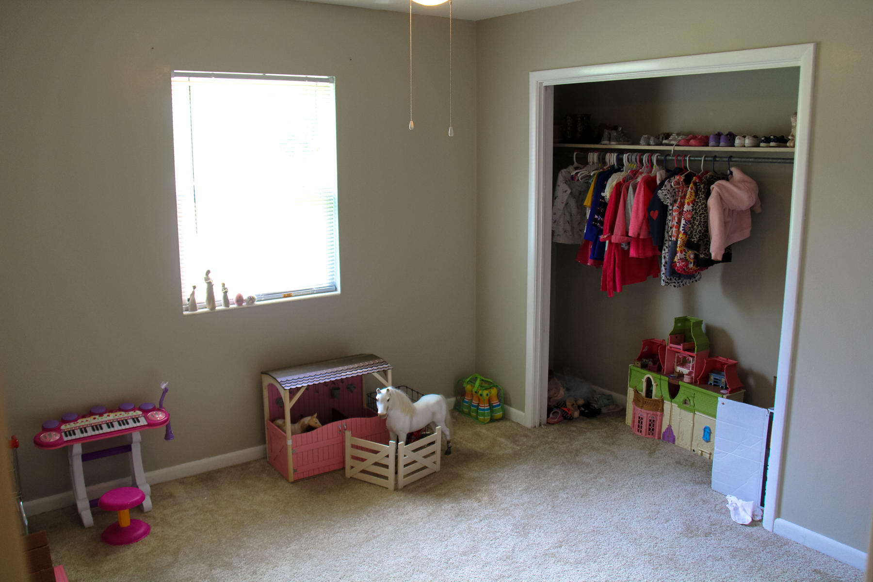 LONGWOOD S/D 3RD ADDN - Residential