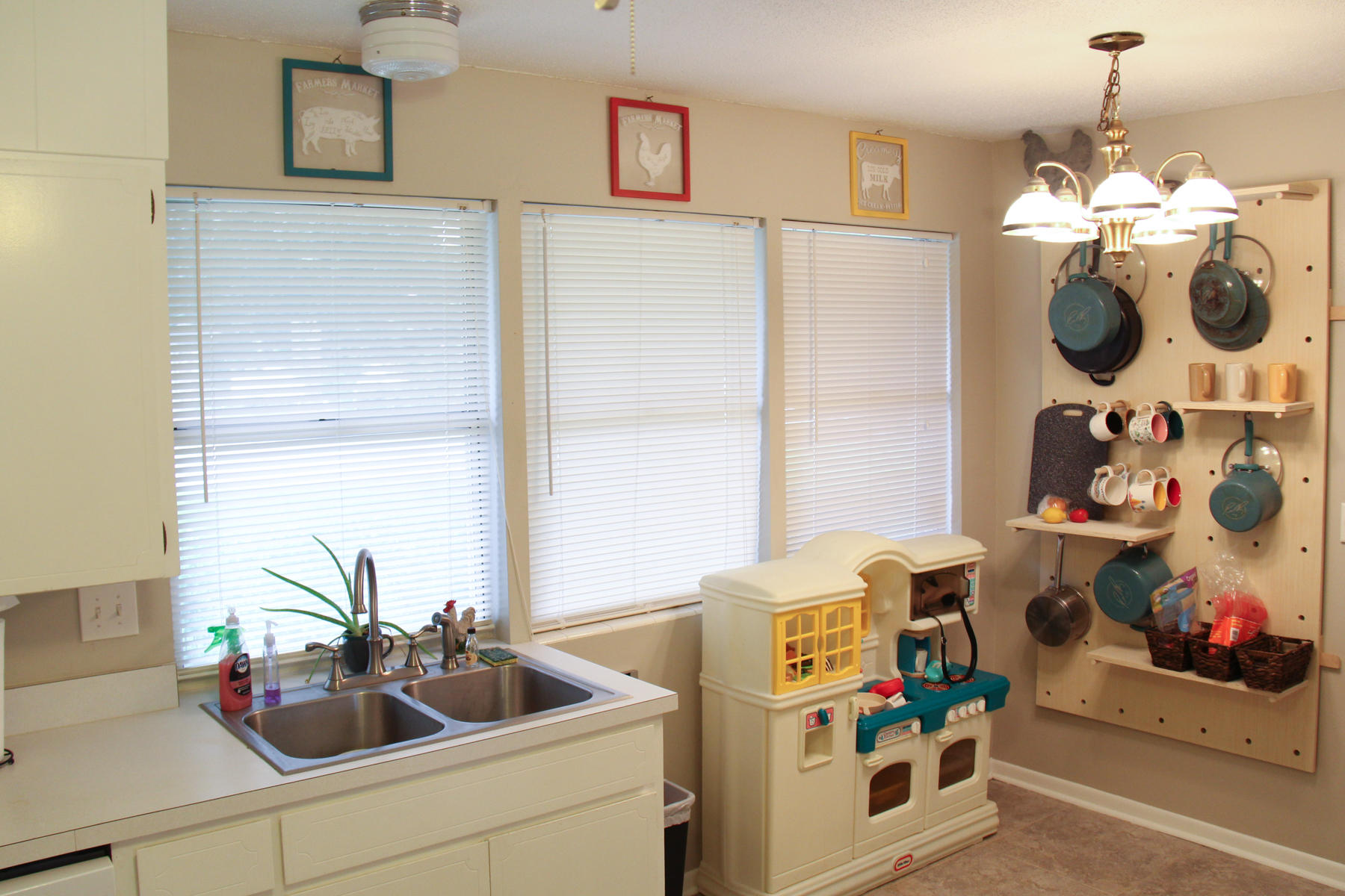 LONGWOOD S/D 3RD ADDN - Residential