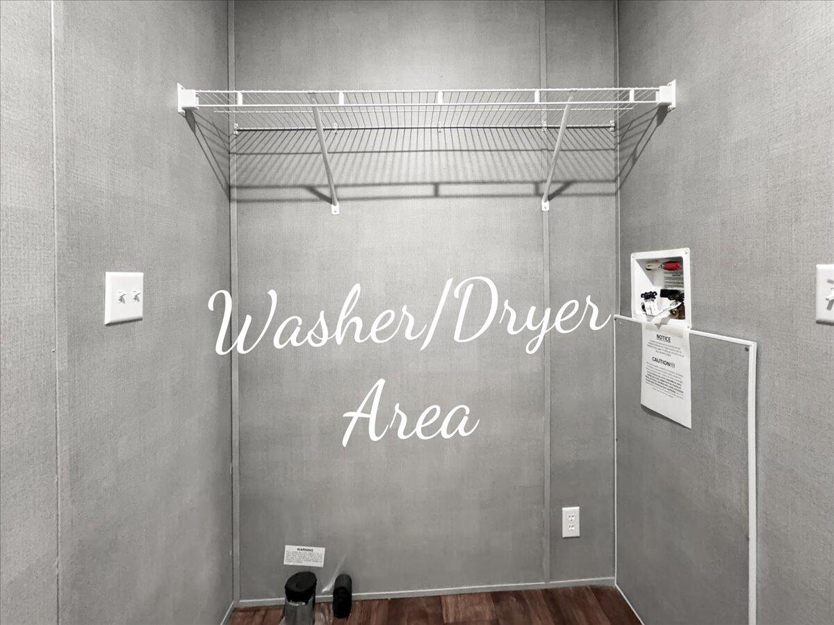 TRIPLE LAKES ESTATES - Residential