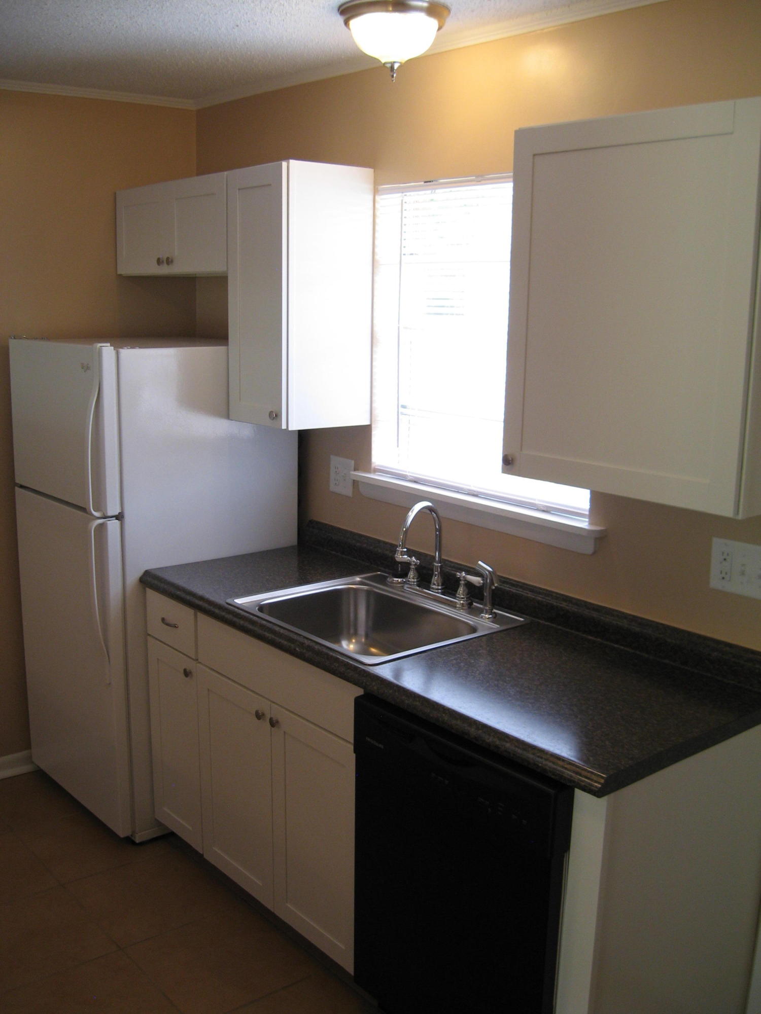 HICKORY - Residential Lease