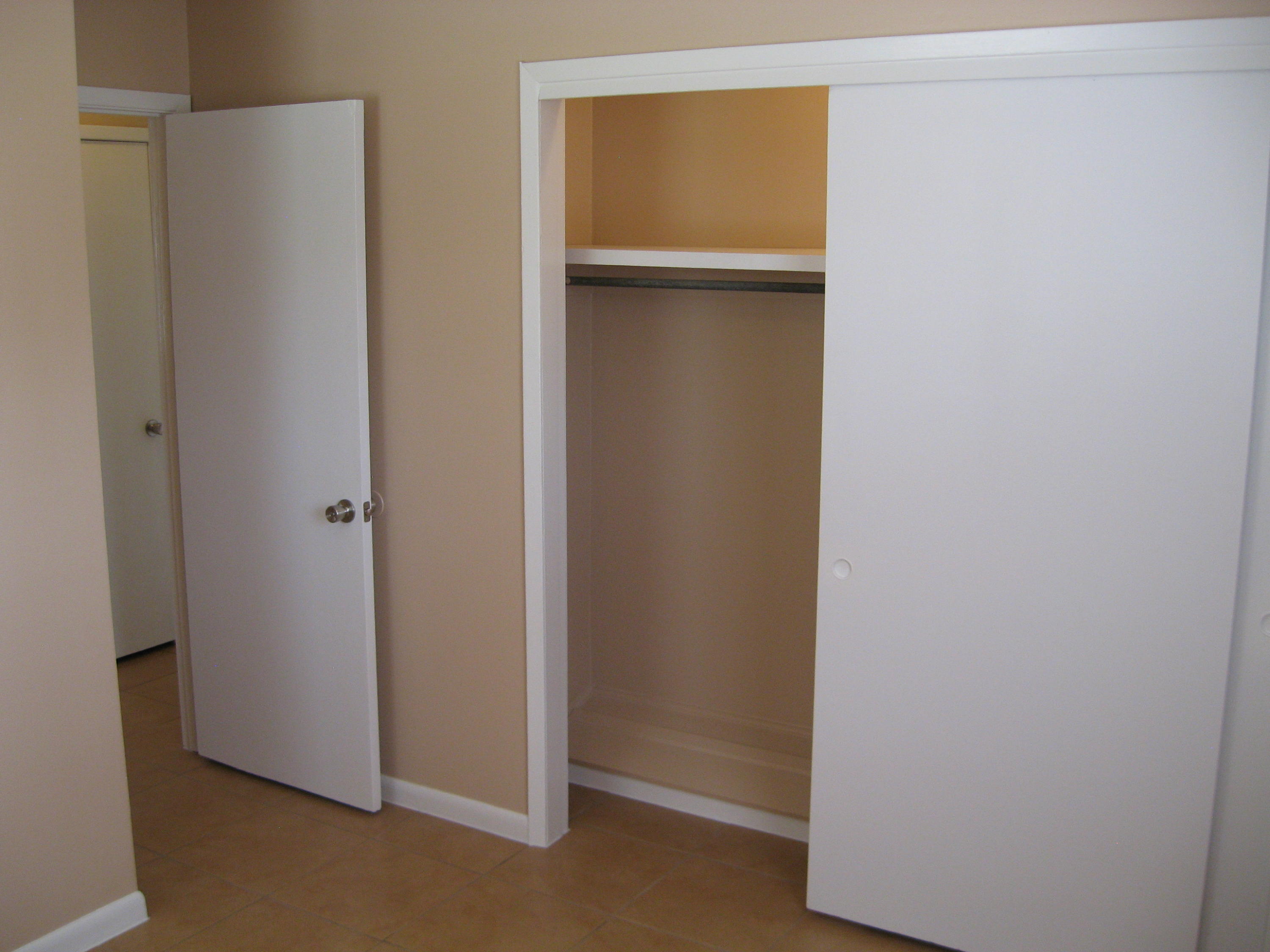 HICKORY - Residential Lease