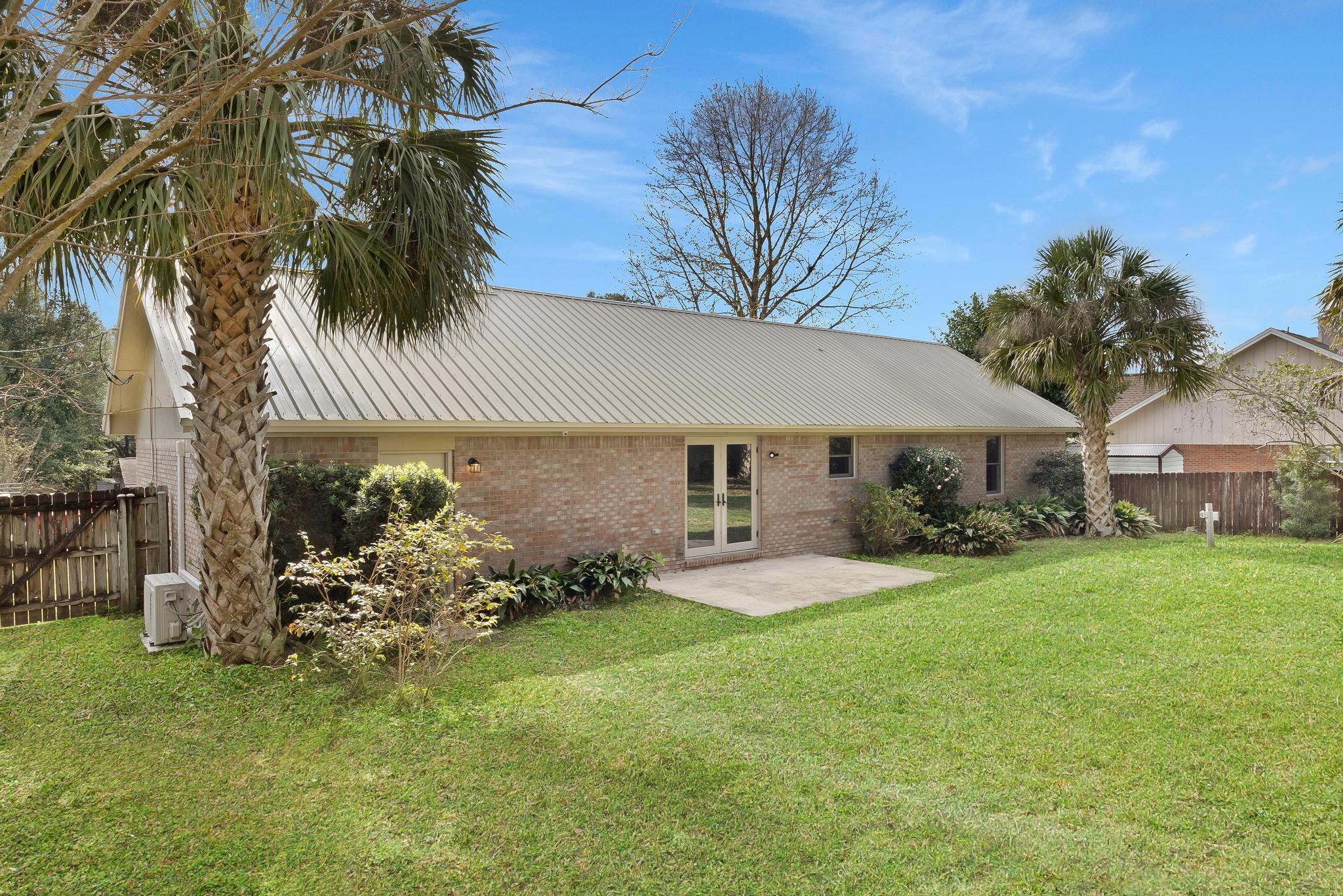 COUNTRYVIEW ESTATES 1ST ADDN - Residential