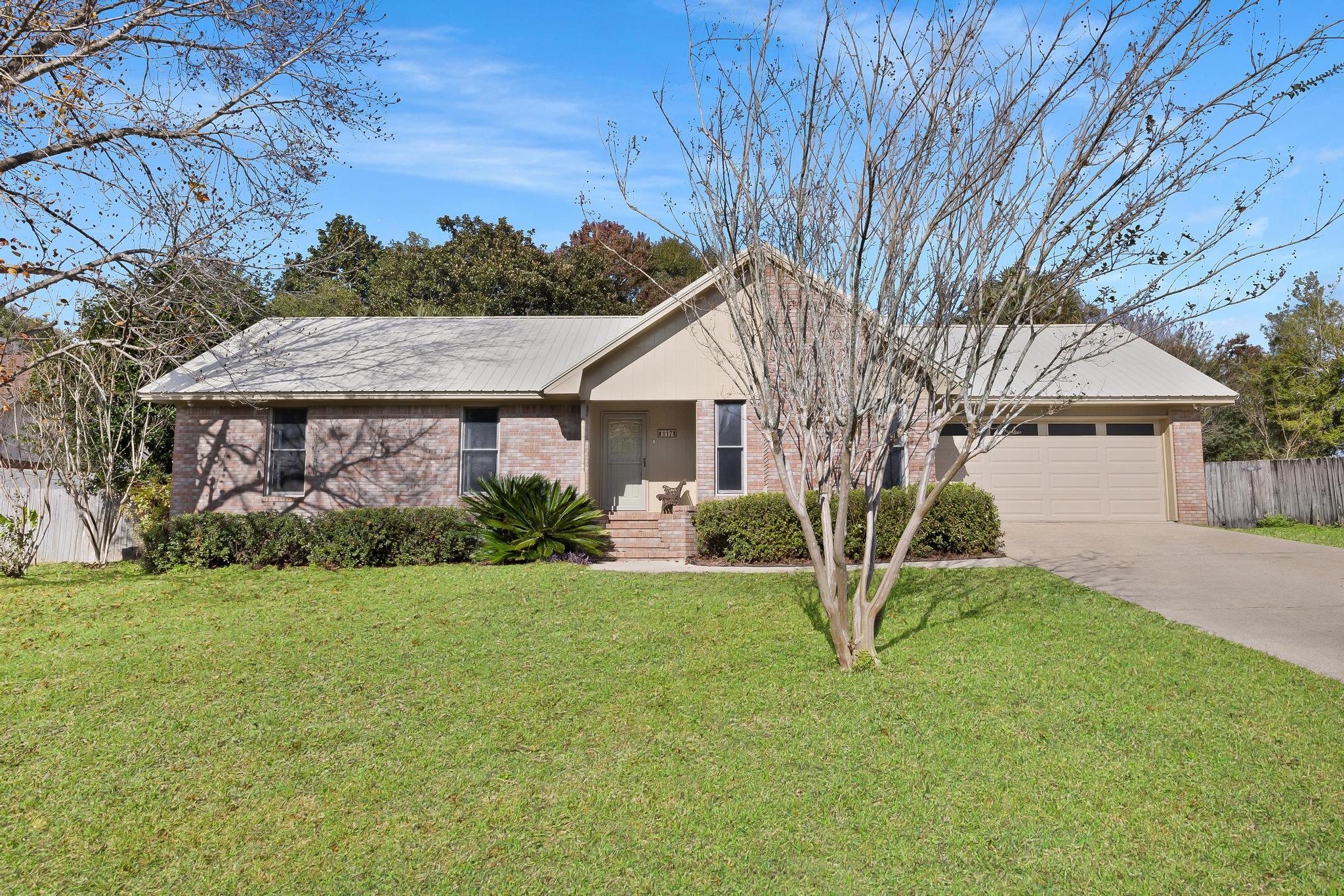 COUNTRYVIEW ESTATES 1ST ADDN - Residential