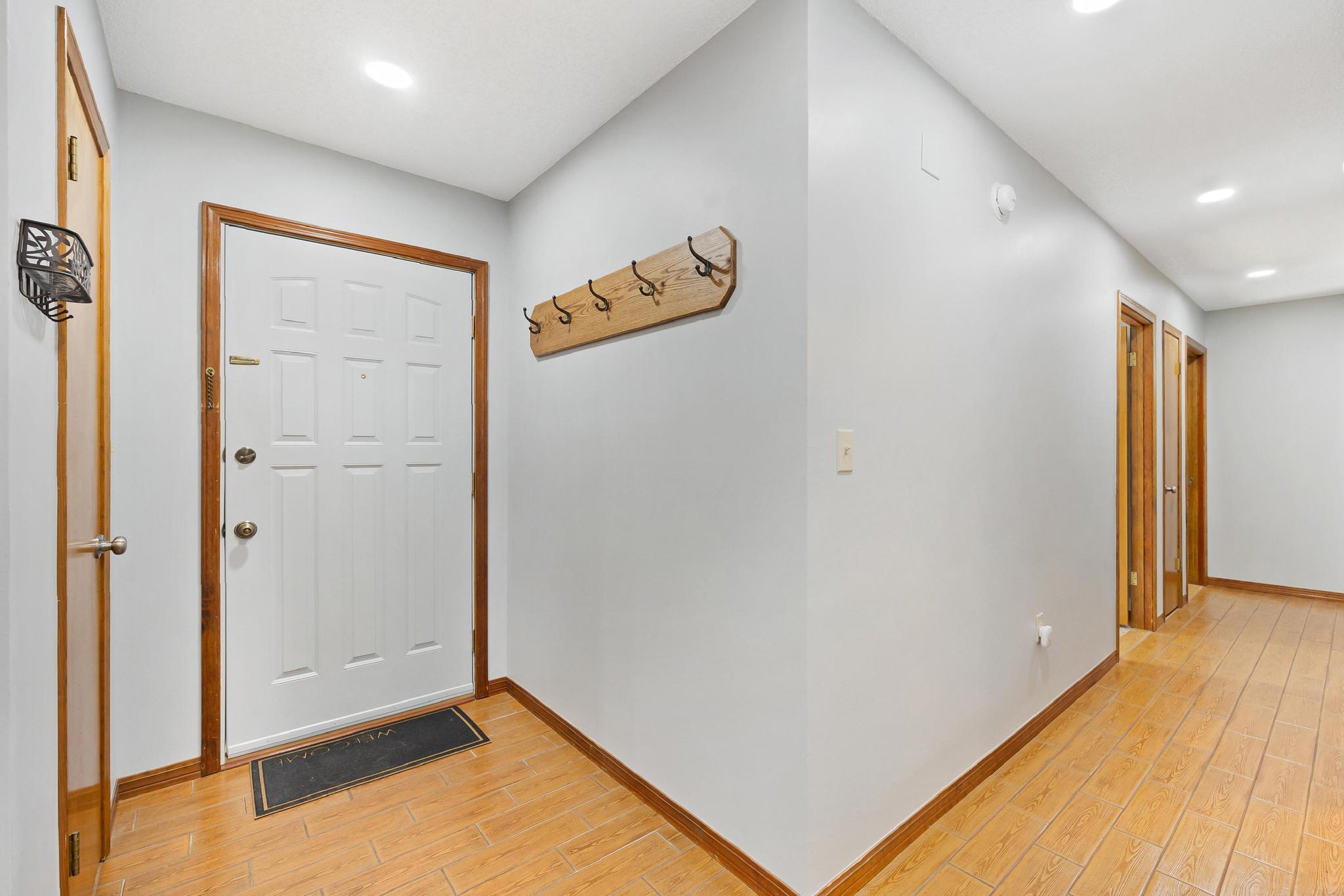 COUNTRYVIEW ESTATES 1ST ADDN - Residential