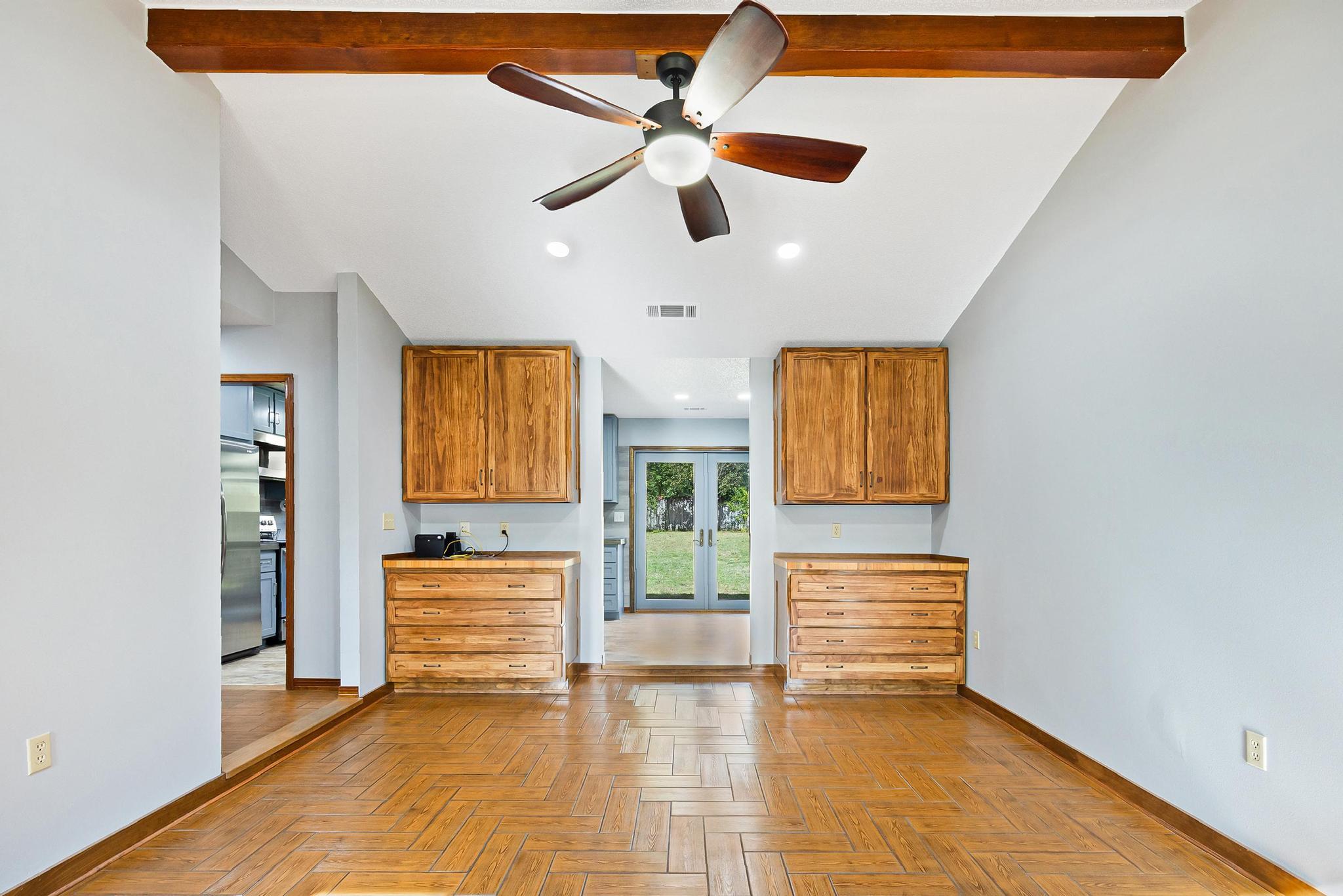 COUNTRYVIEW ESTATES 1ST ADDN - Residential