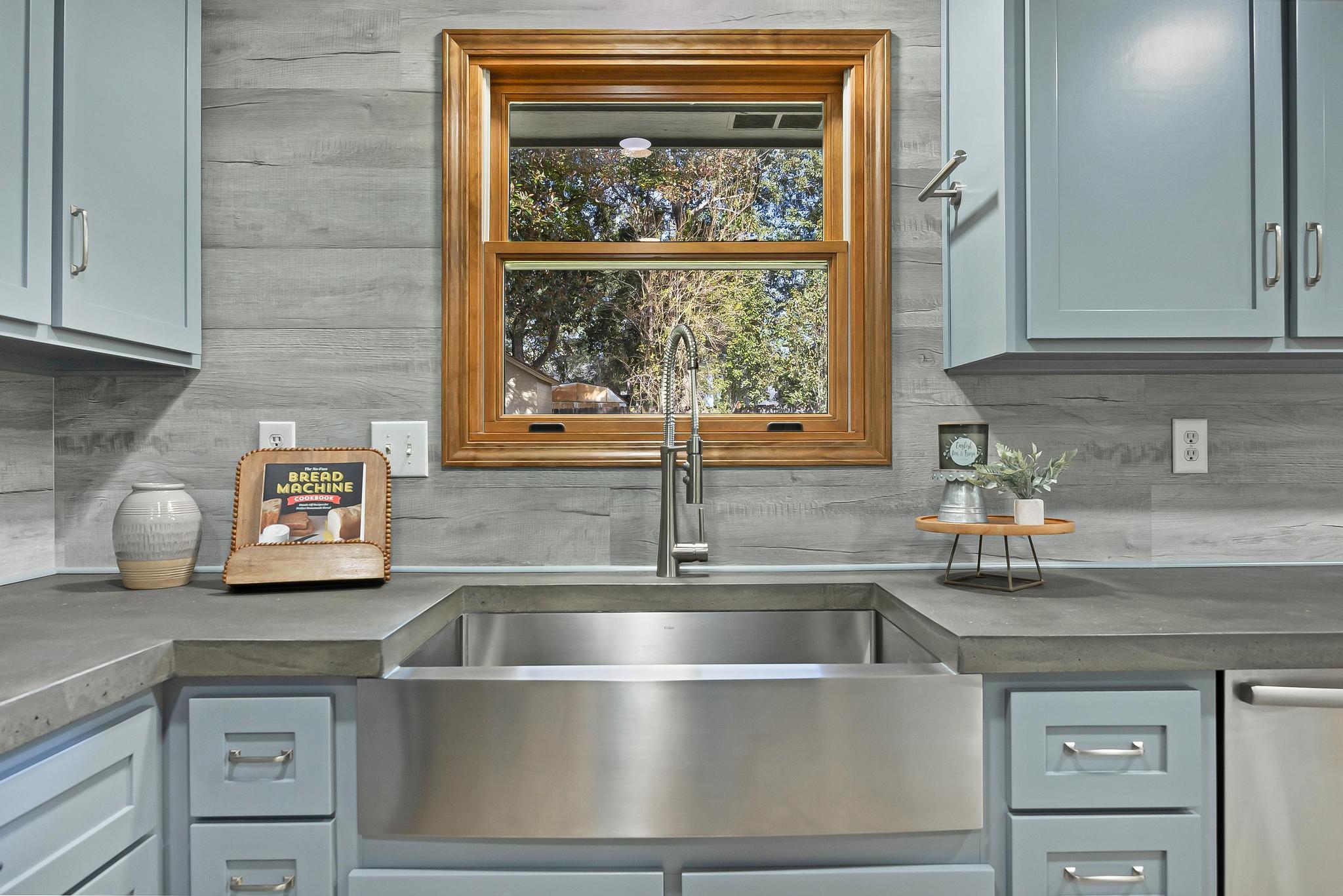 COUNTRYVIEW ESTATES 1ST ADDN - Residential