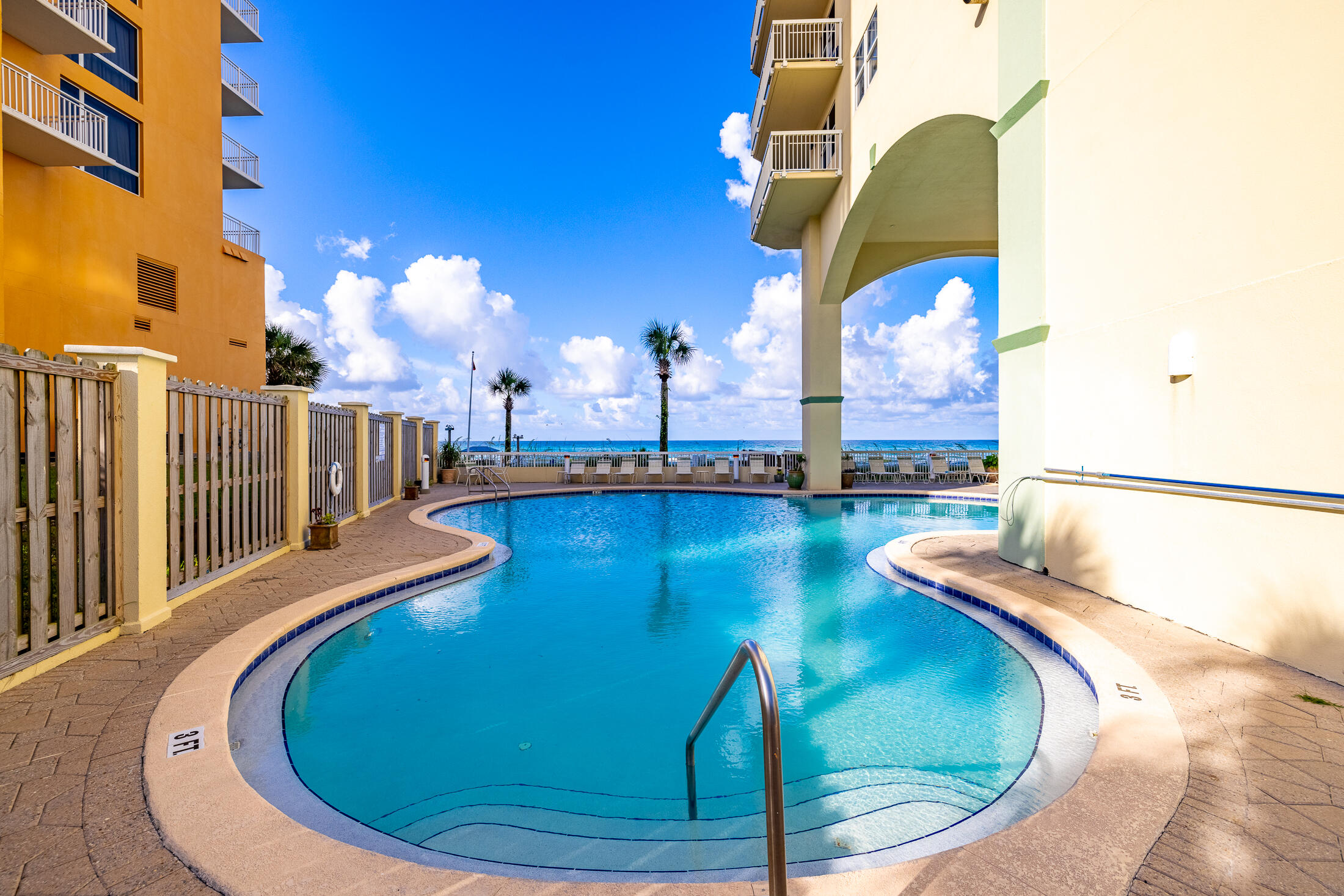 CELADON BEACH - Residential