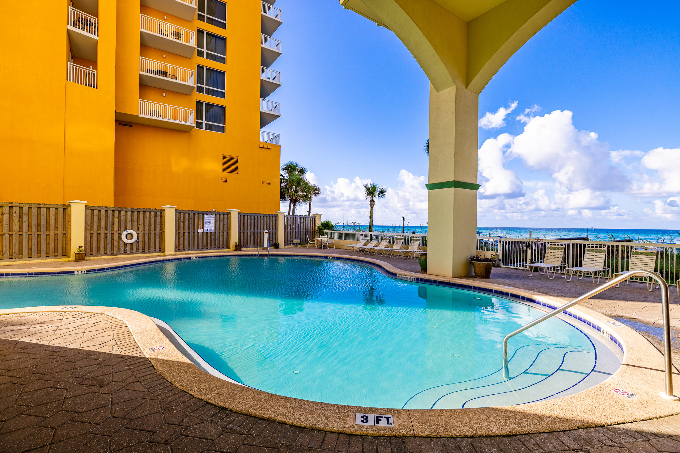 CELADON BEACH - Residential