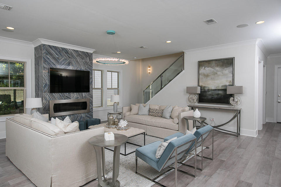 KELLY PLANTATION - Residential