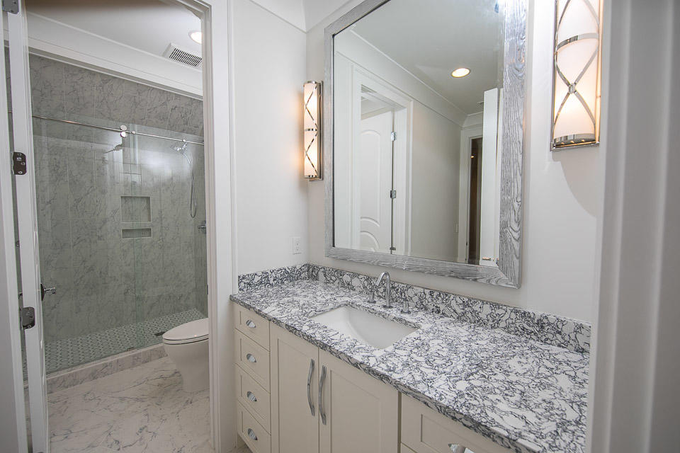 KELLY PLANTATION - Residential