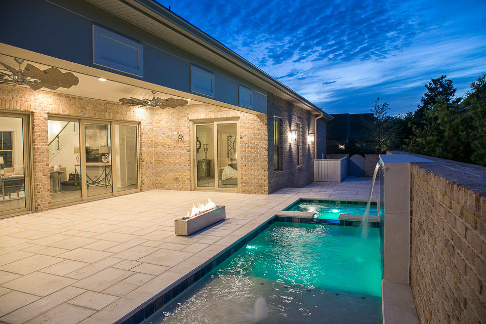 KELLY PLANTATION - Residential