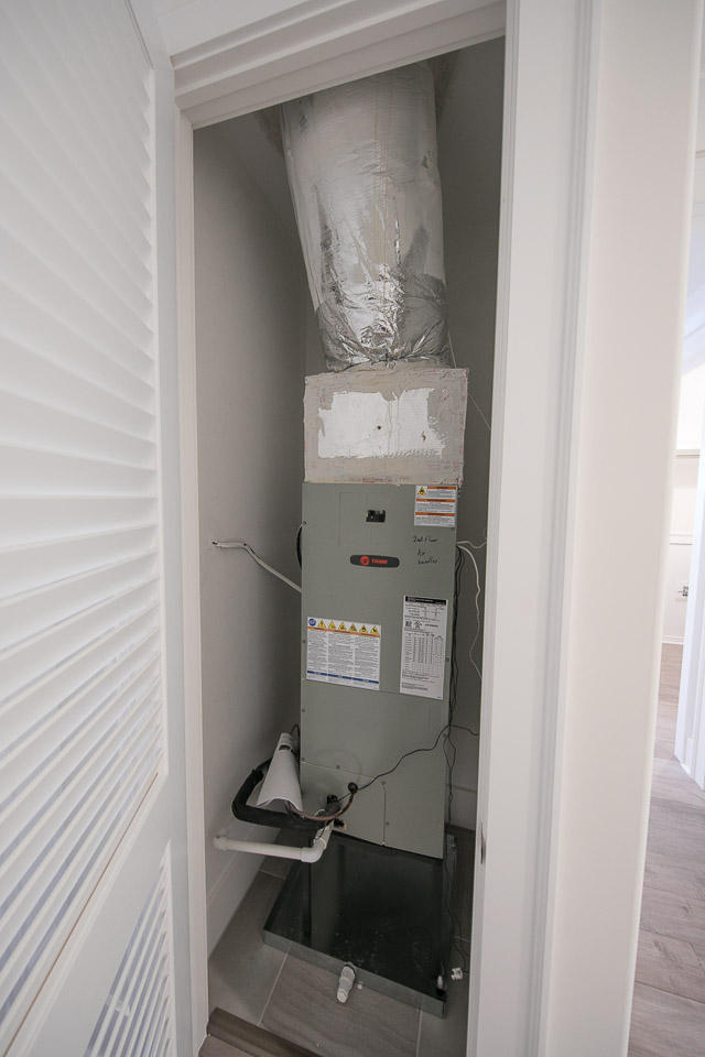 KELLY PLANTATION - Residential