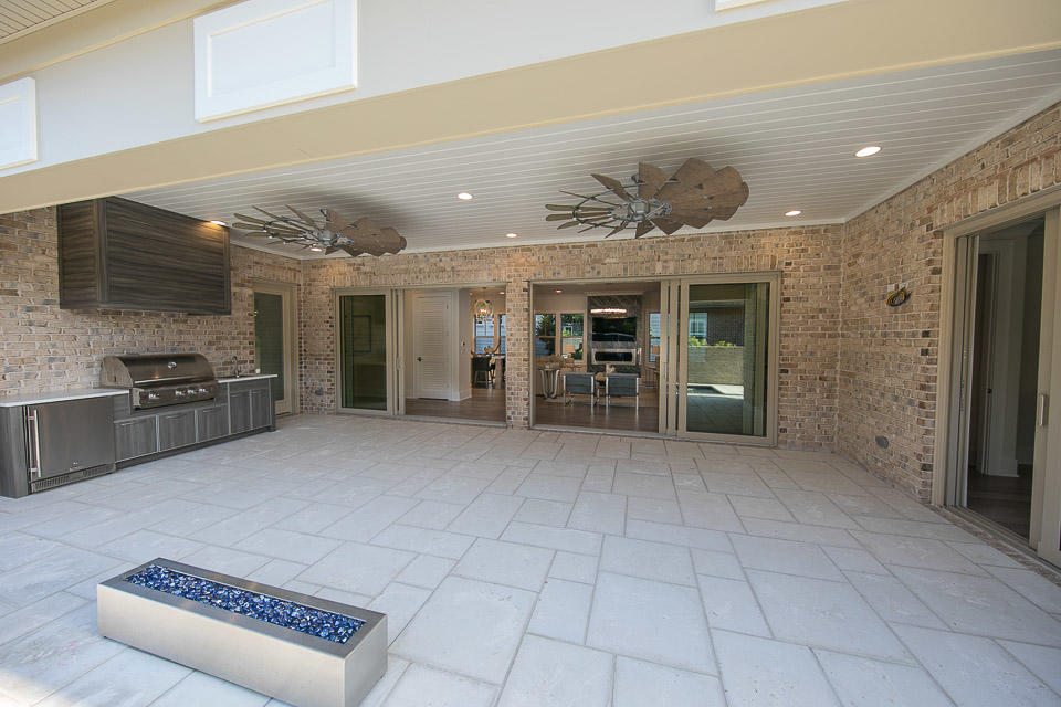 KELLY PLANTATION - Residential