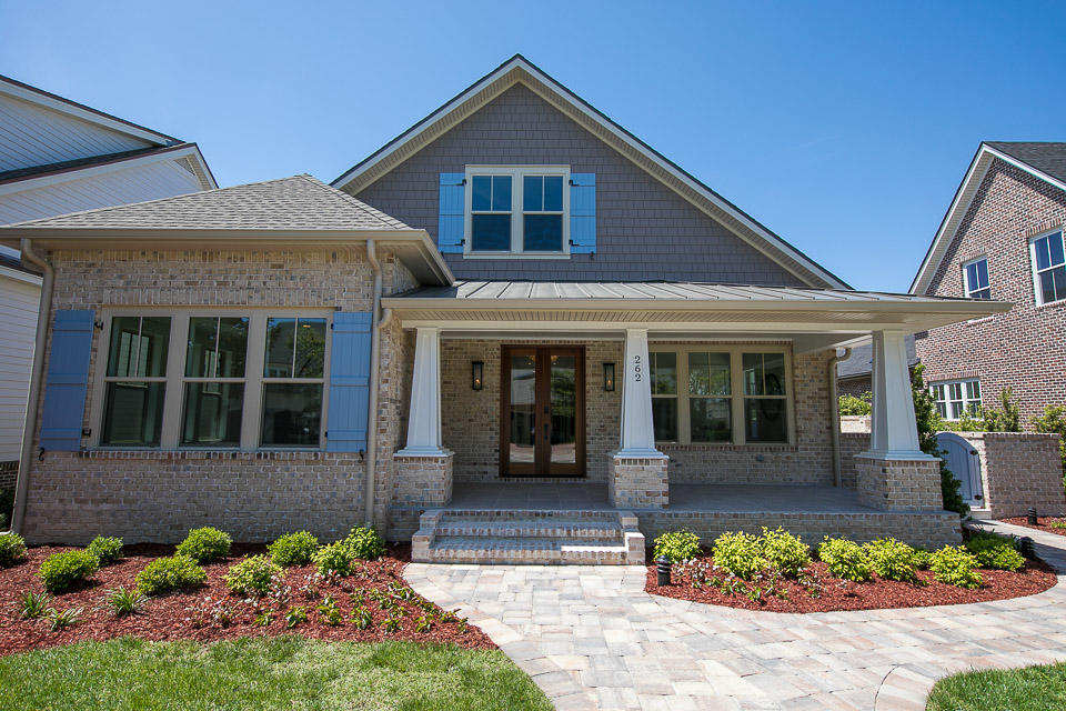 KELLY PLANTATION - Residential