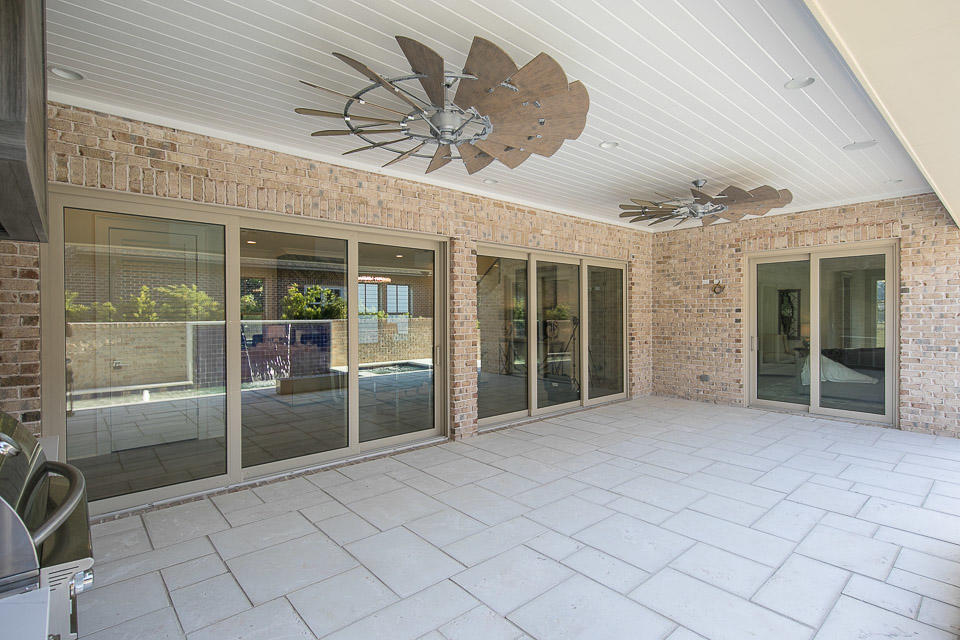 KELLY PLANTATION - Residential