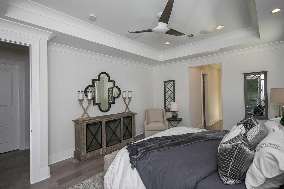 KELLY PLANTATION - Residential