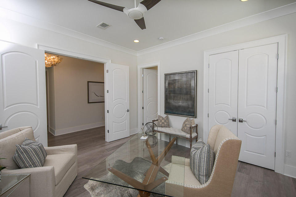 KELLY PLANTATION - Residential