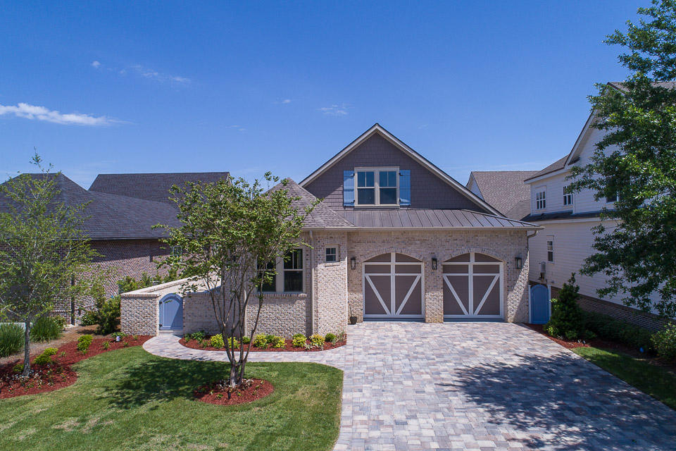 KELLY PLANTATION - Residential