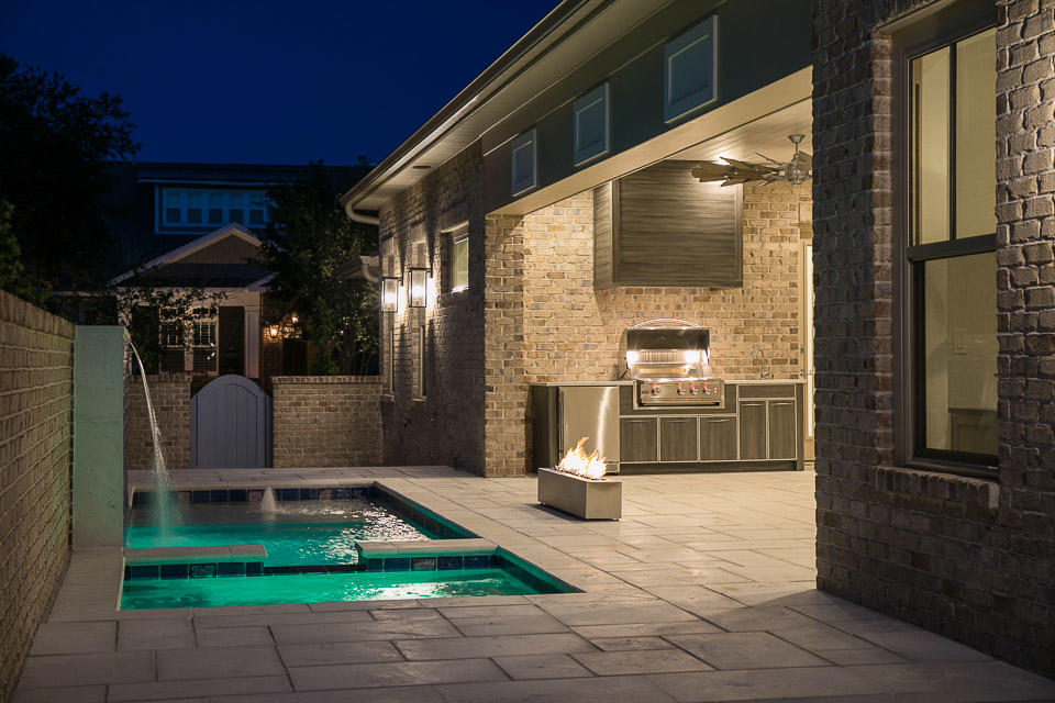 KELLY PLANTATION - Residential