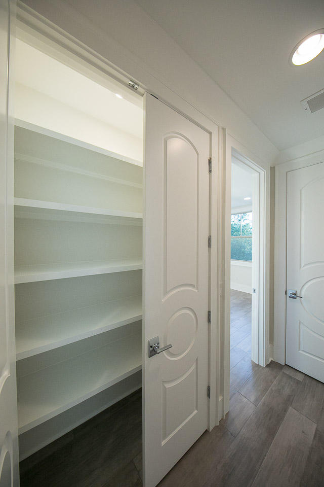 KELLY PLANTATION - Residential