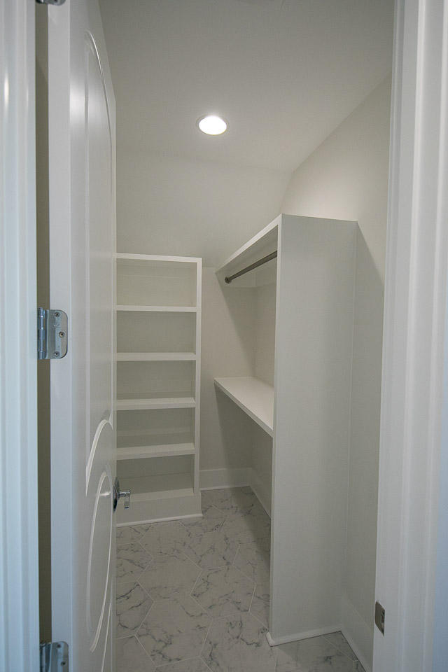 KELLY PLANTATION - Residential