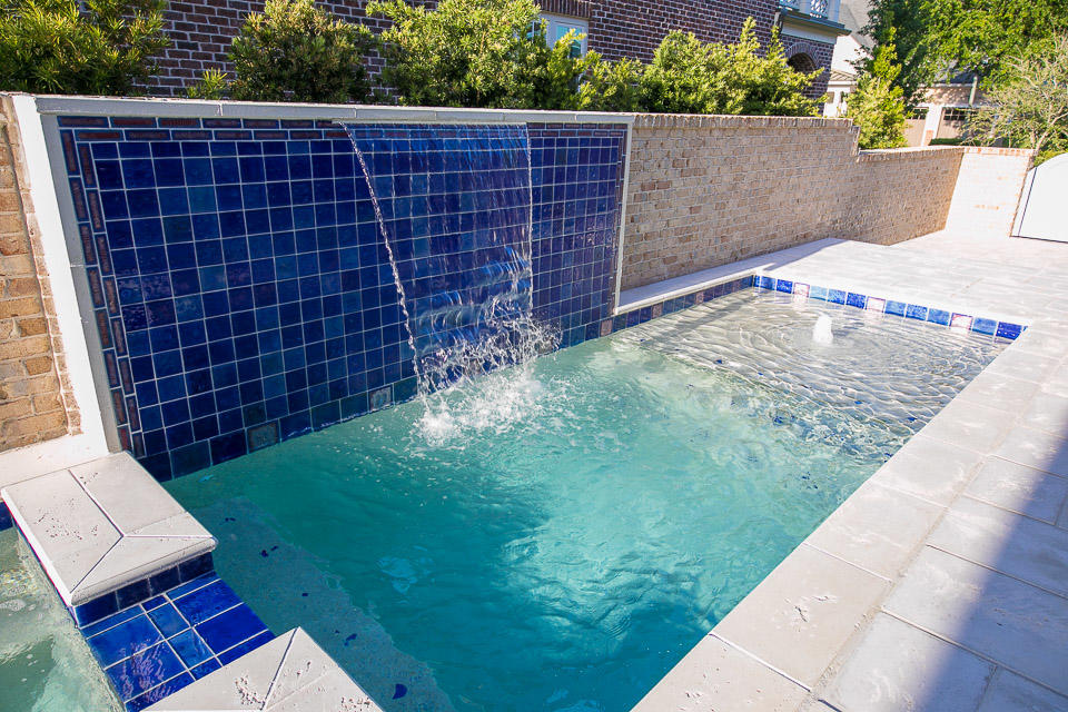 KELLY PLANTATION - Residential