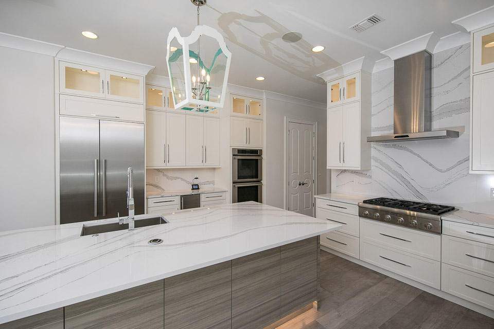 KELLY PLANTATION - Residential