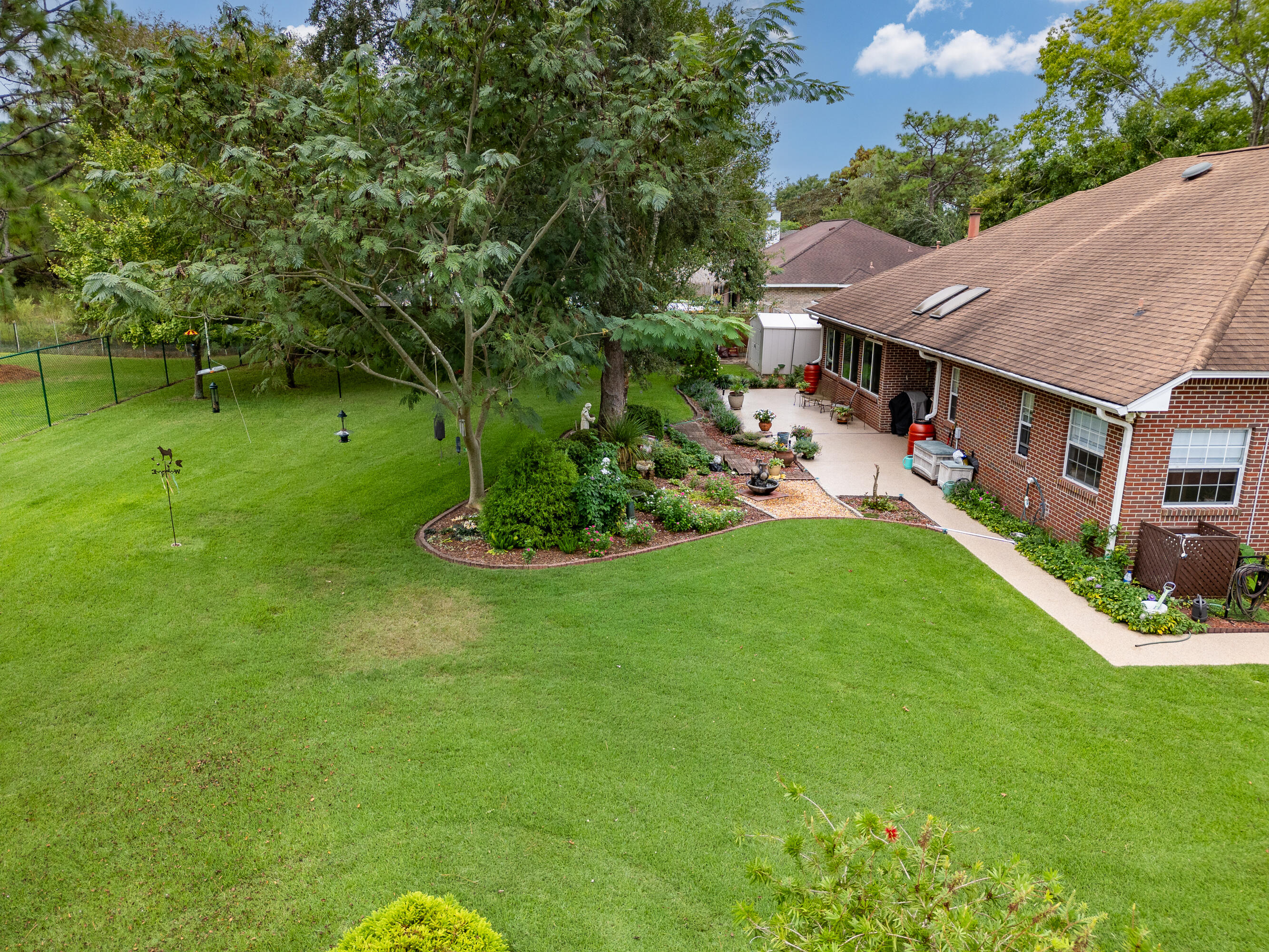 LAKESIDE EAST - Residential