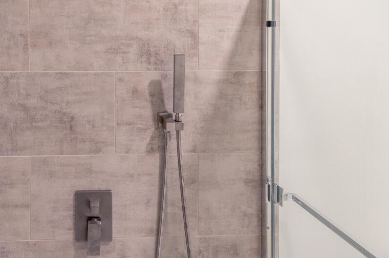 CRESTVIEW HEIGHTS - Residential