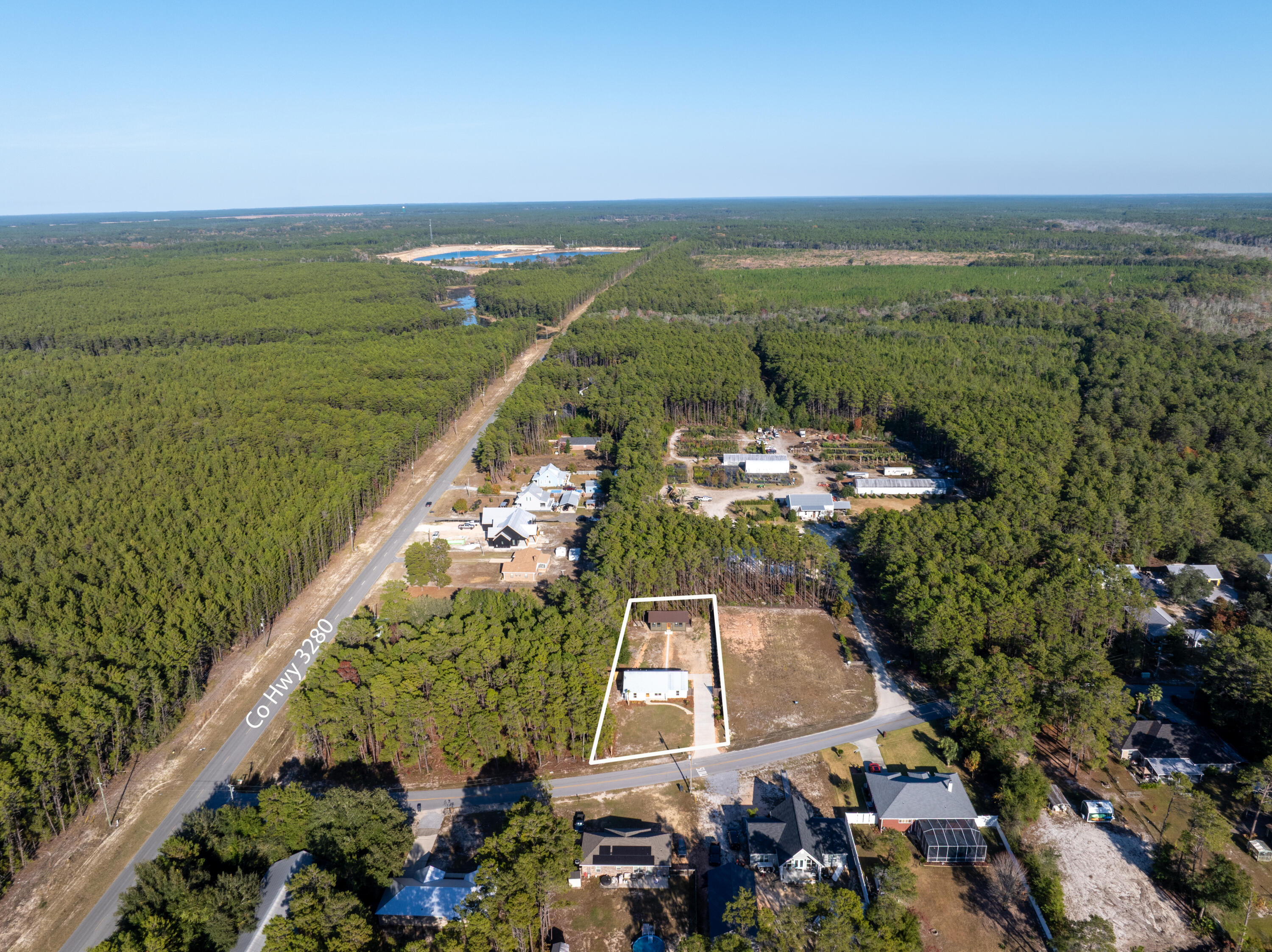 HAPPY HOLLOW - Residential