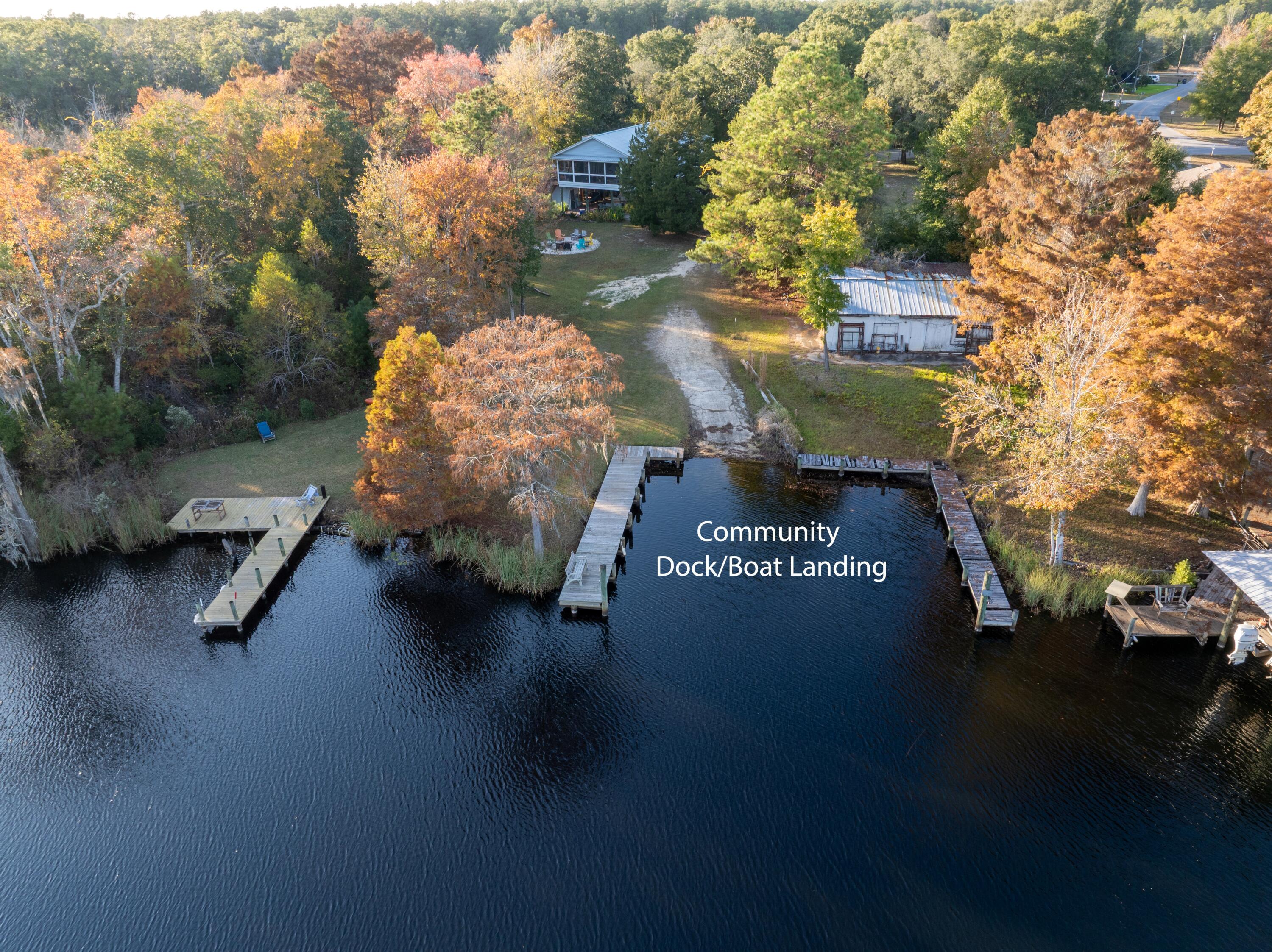 HAPPY HOLLOW - Residential