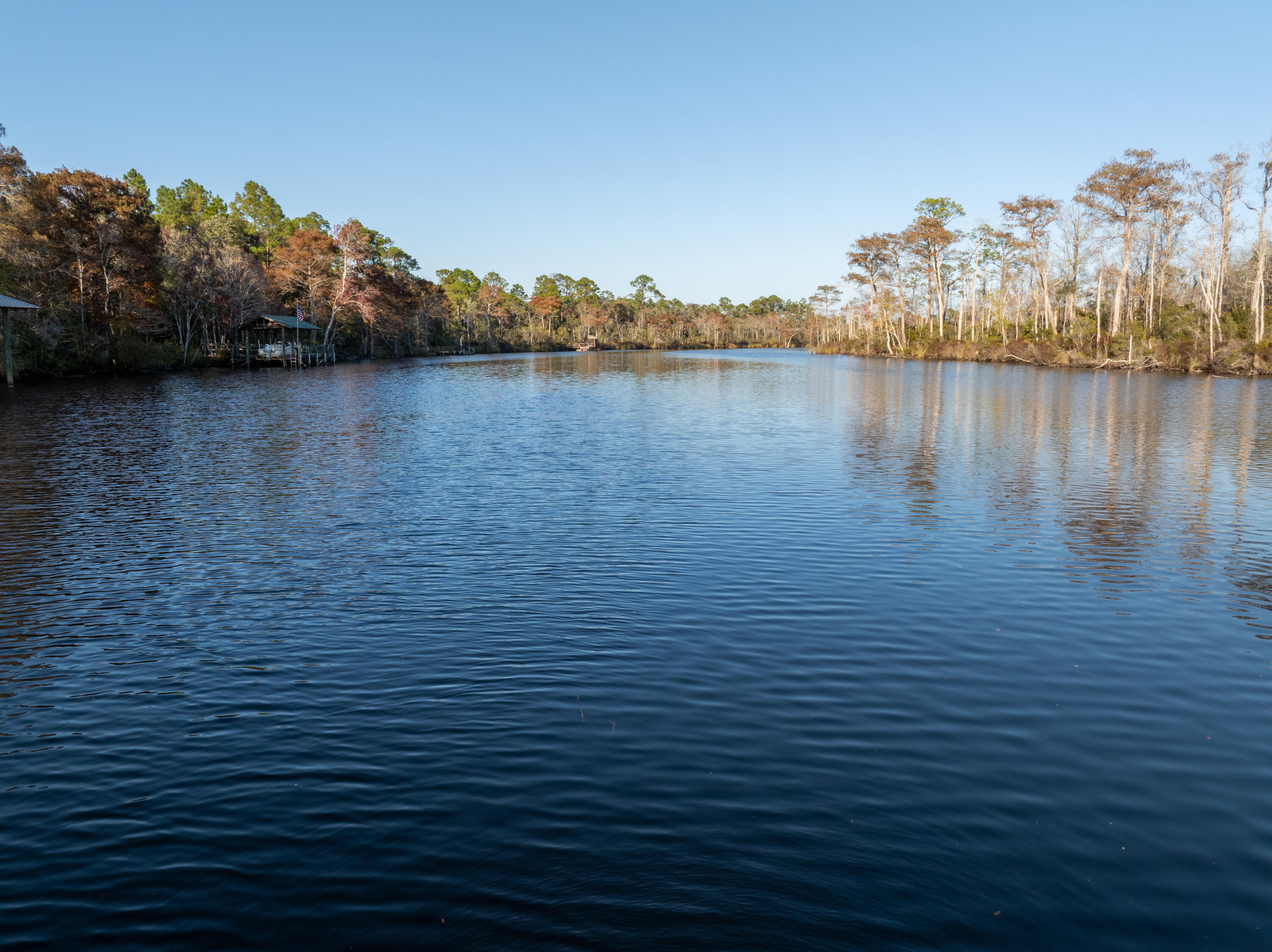 HAPPY HOLLOW - Residential