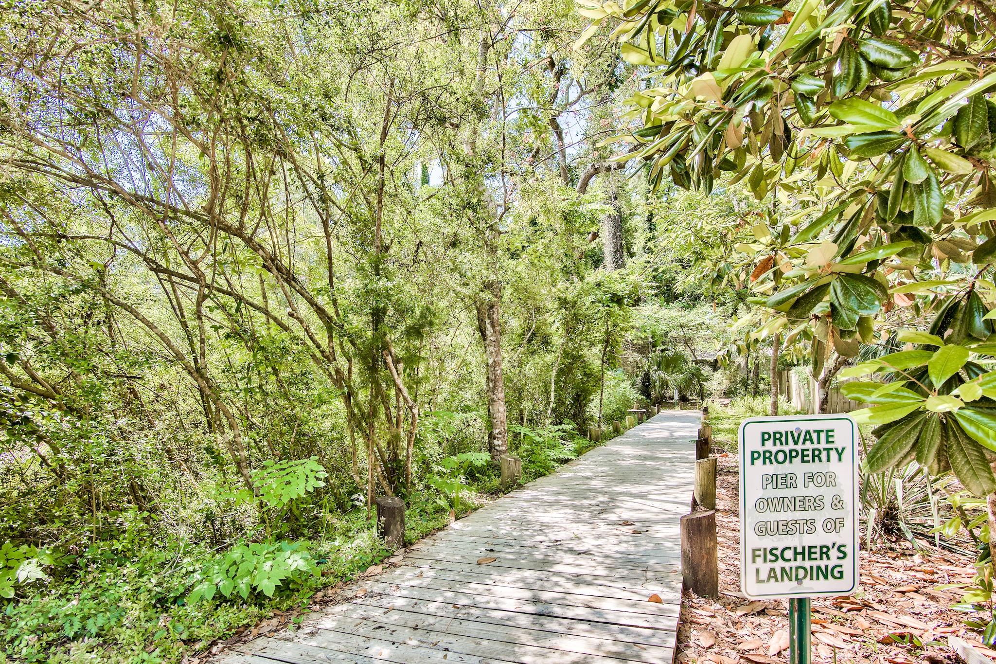 FISCHERS LANDING - Residential