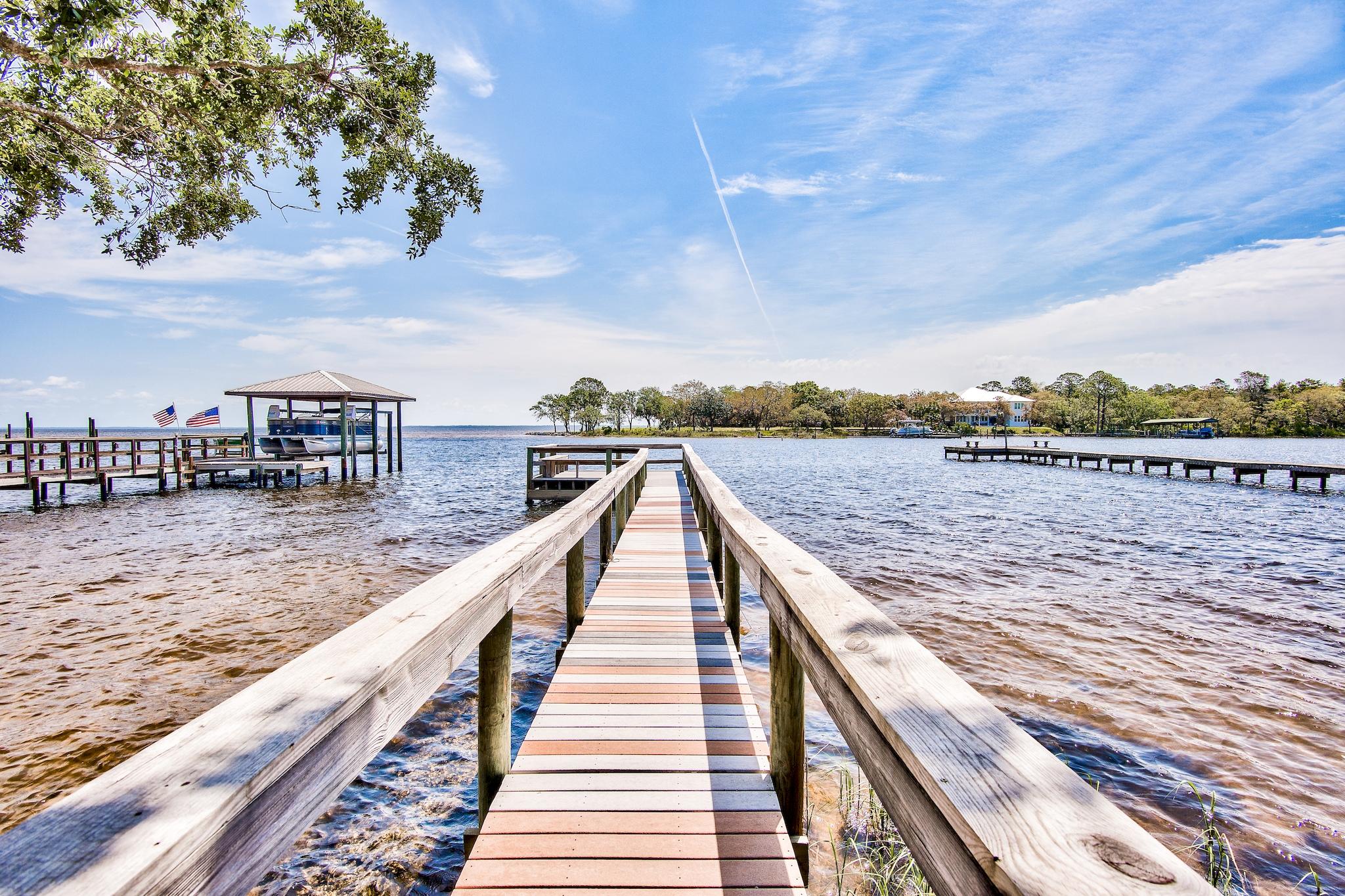 FISCHERS LANDING - Residential