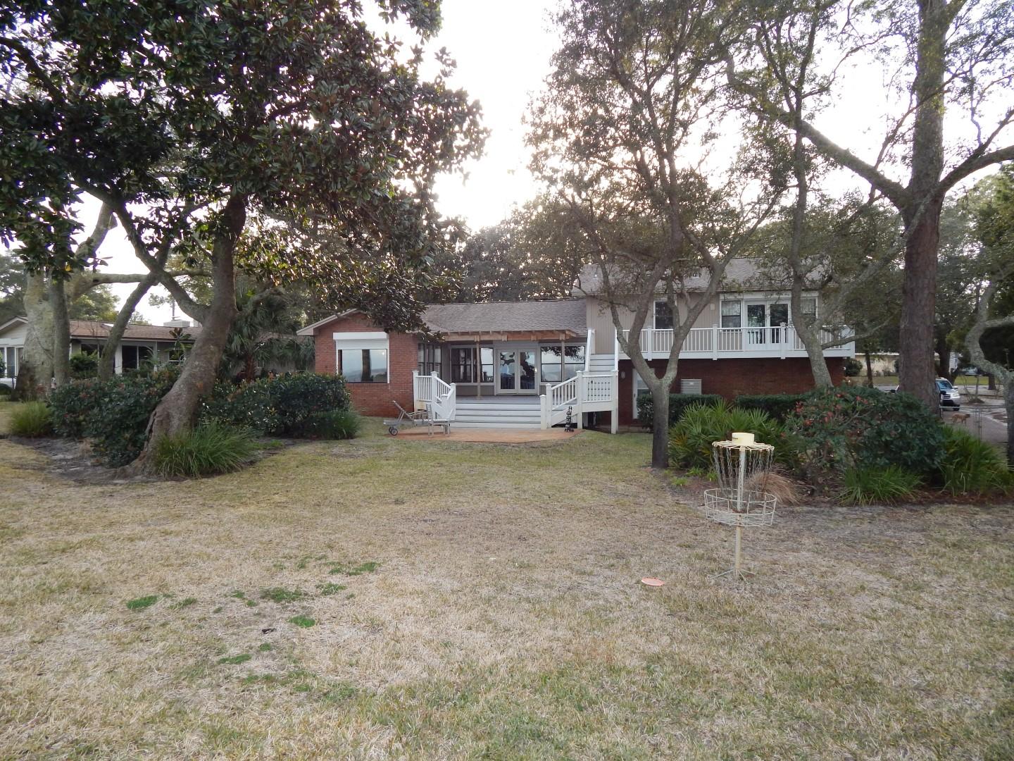 ELLIOTTS POINT 7TH ADDN - Residential