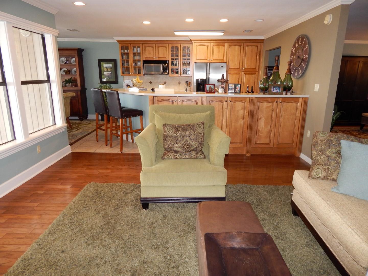 ELLIOTTS POINT 7TH ADDN - Residential