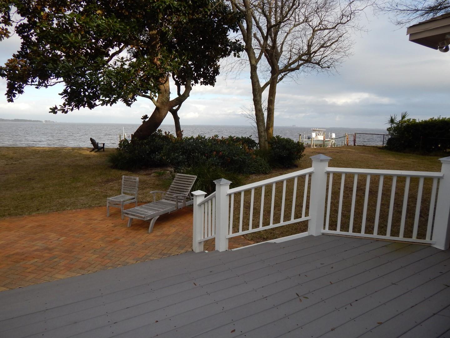 ELLIOTTS POINT 7TH ADDN - Residential