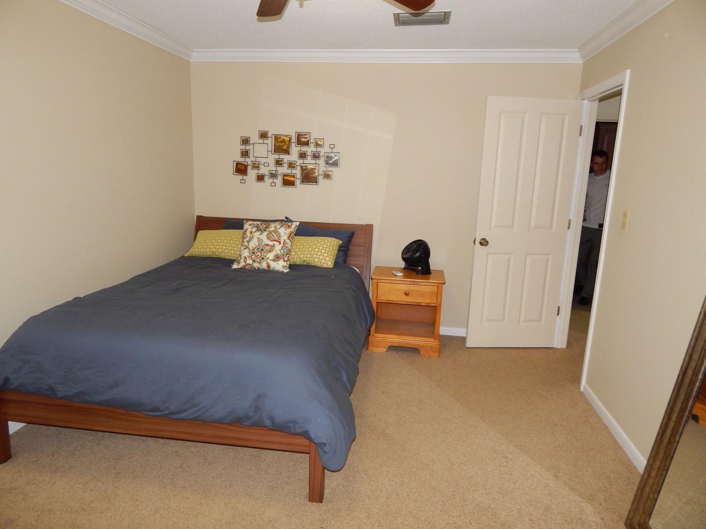 ELLIOTTS POINT 7TH ADDN - Residential