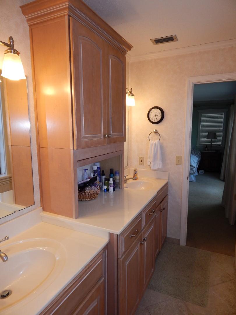 ELLIOTTS POINT 7TH ADDN - Residential