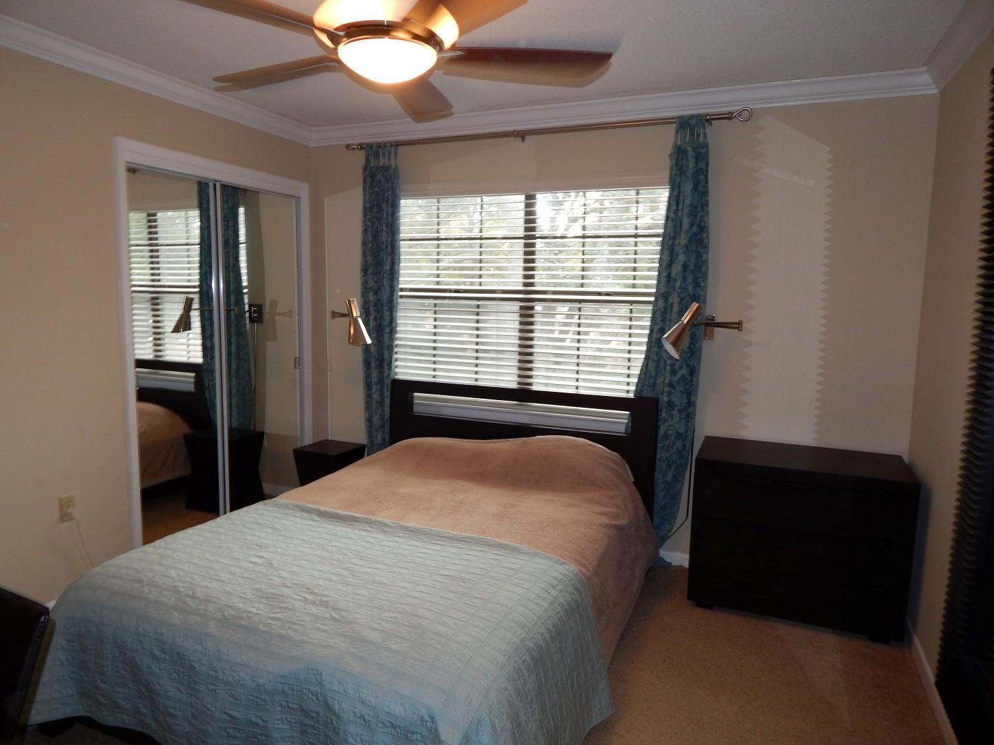 ELLIOTTS POINT 7TH ADDN - Residential