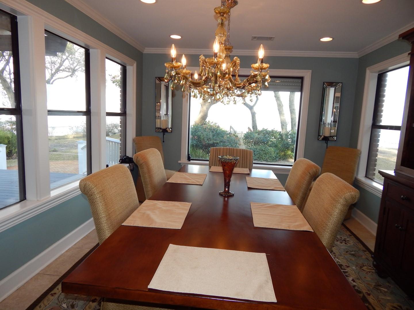 ELLIOTTS POINT 7TH ADDN - Residential