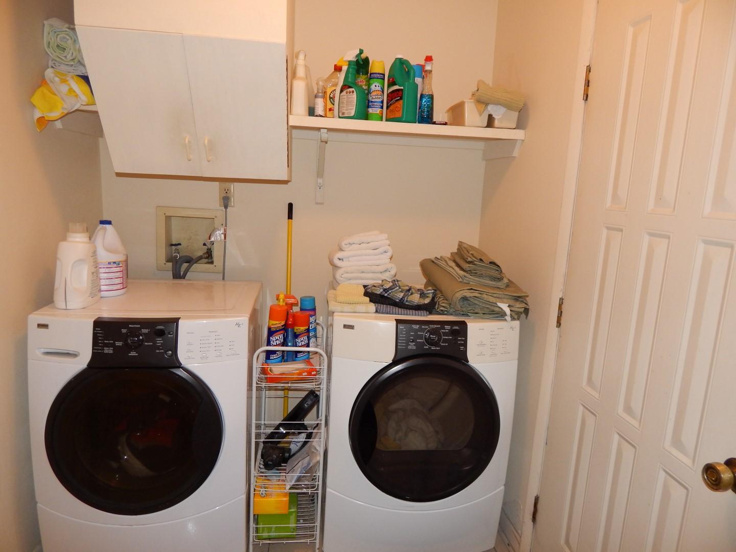 ELLIOTTS POINT 7TH ADDN - Residential