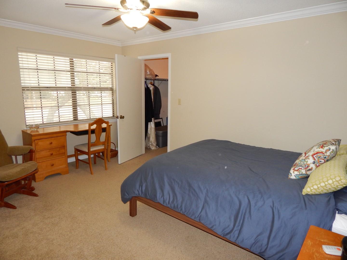 ELLIOTTS POINT 7TH ADDN - Residential