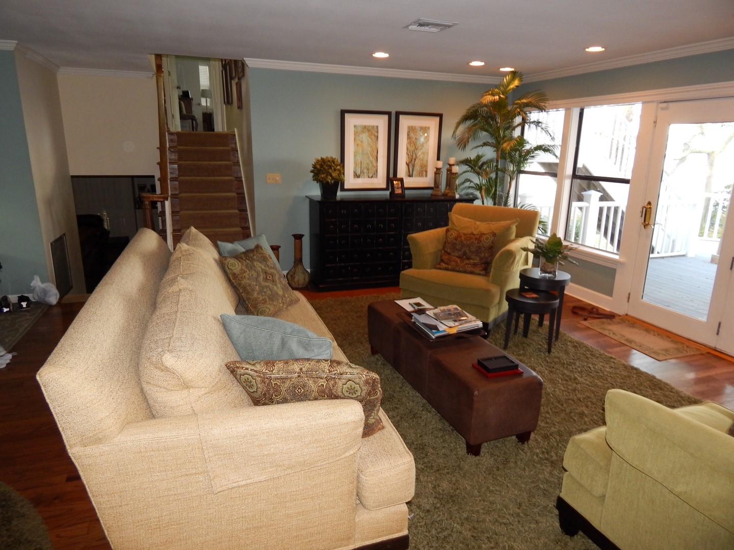 ELLIOTTS POINT 7TH ADDN - Residential