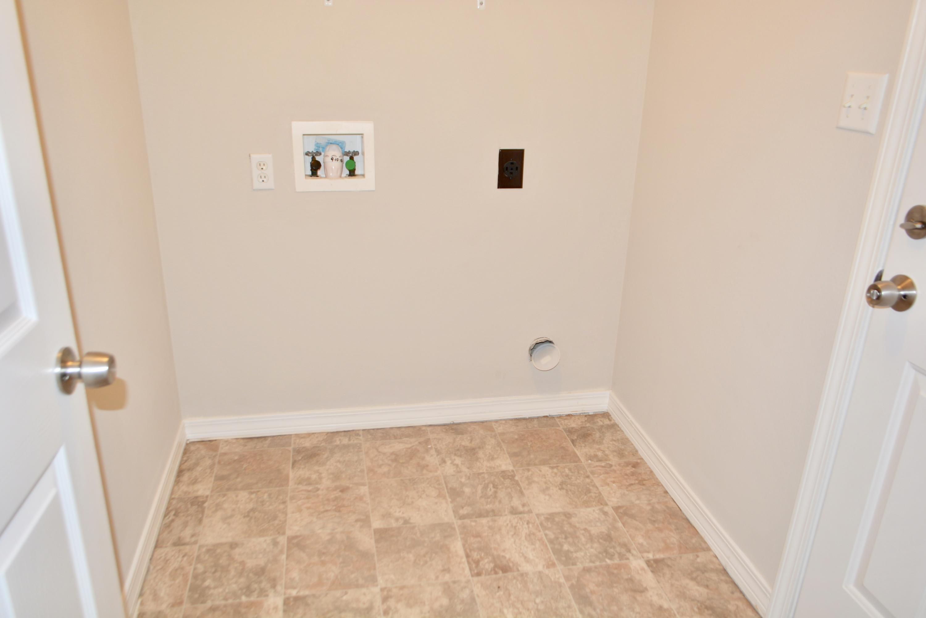 PARKER'S LANDING - Residential