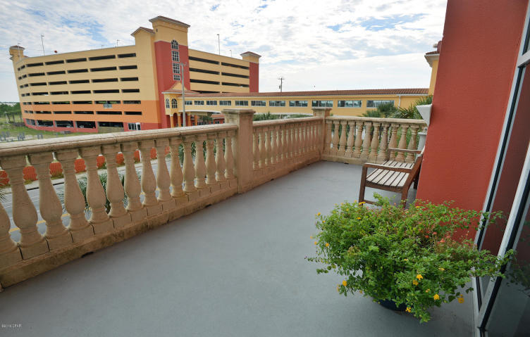 CALYPSO RESORT & TOWERS - Residential